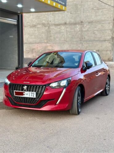 PEUGEOT 208