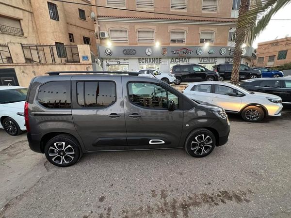 BERLINGO 2-0-2-3