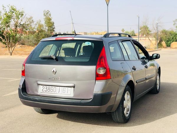 RENAULT MÉGANE WAZZA