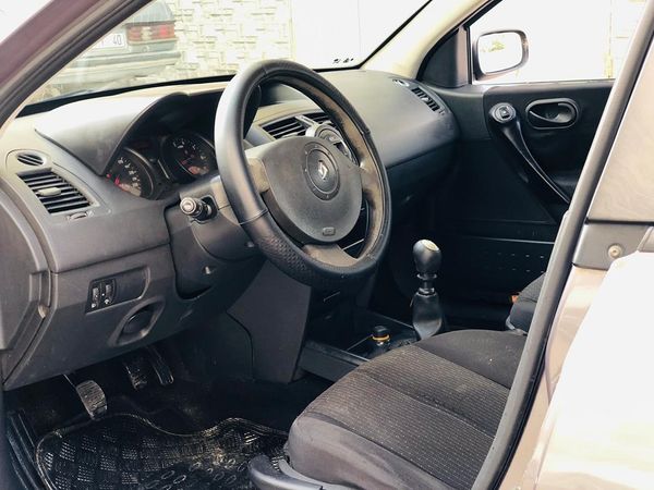 RENAULT MÉGANE WAZZA