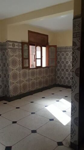 شقة للكراء الطابق الأرضي